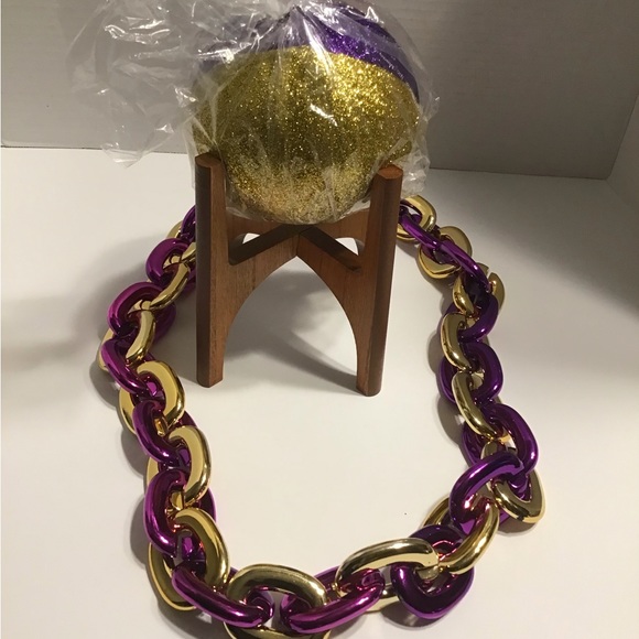 Zulu 2023 Authentic Coconut with St. Augustine High School Logo (New) - Picture 7 of 8